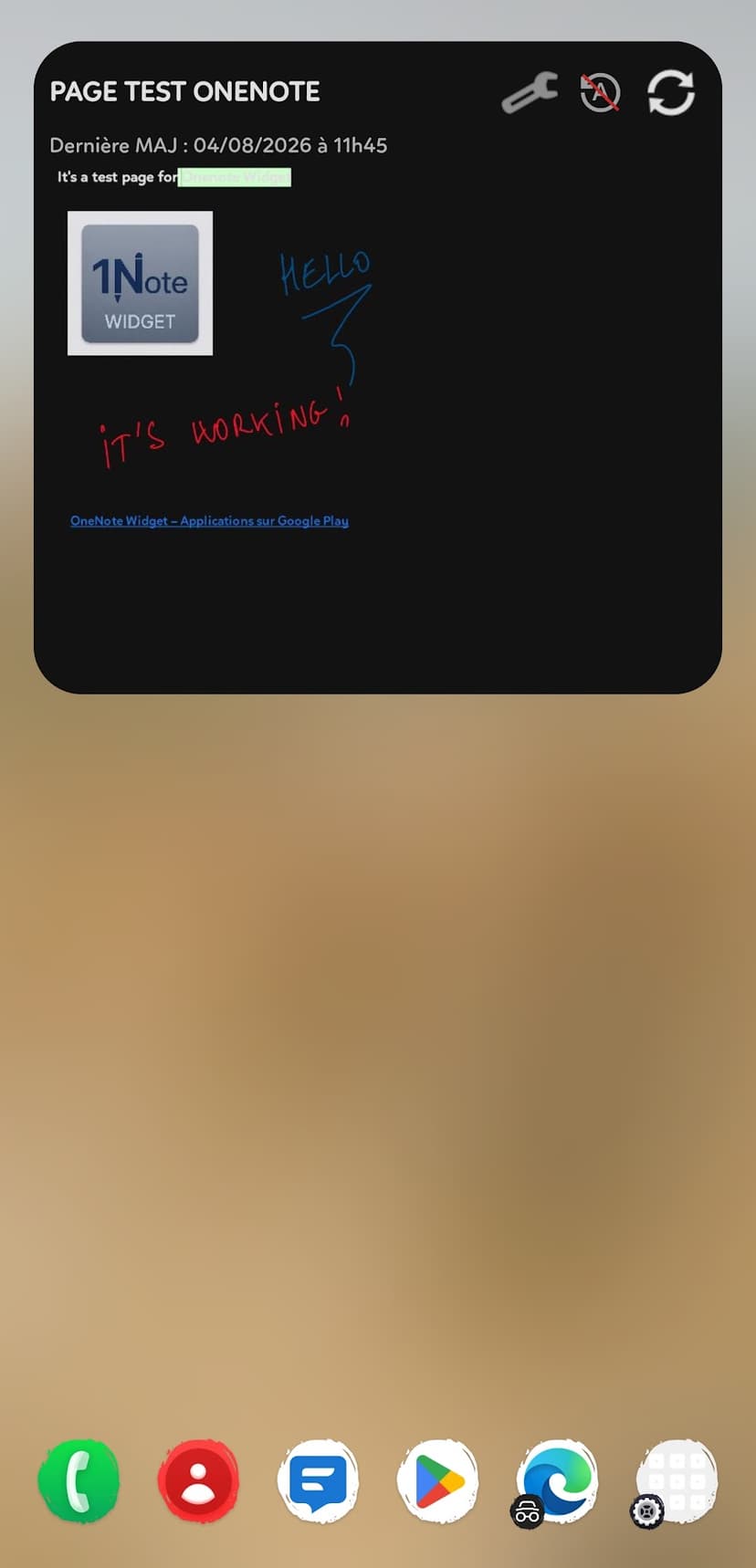 OneNote widget in dark theme on the home screen